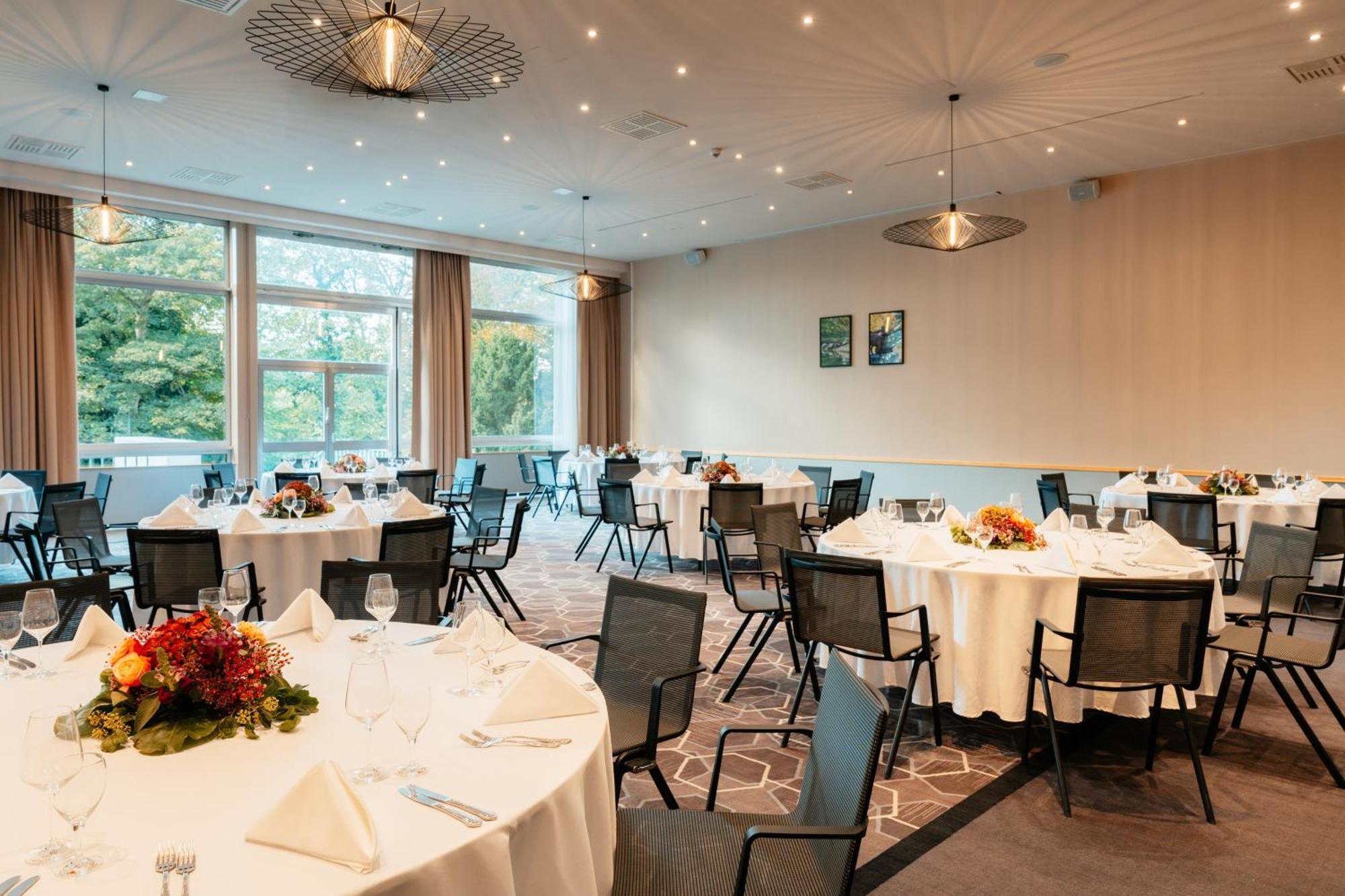 Leonardo Royal - Am Stadtwald 4* Köln